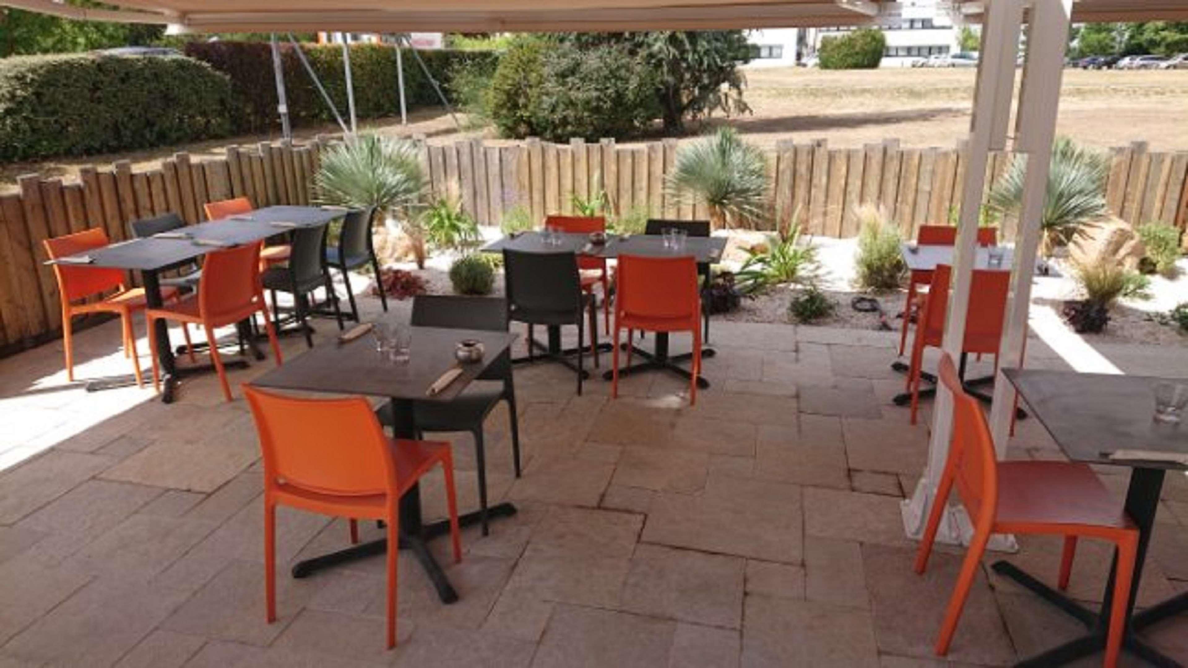 Hotel Campanile Chartres